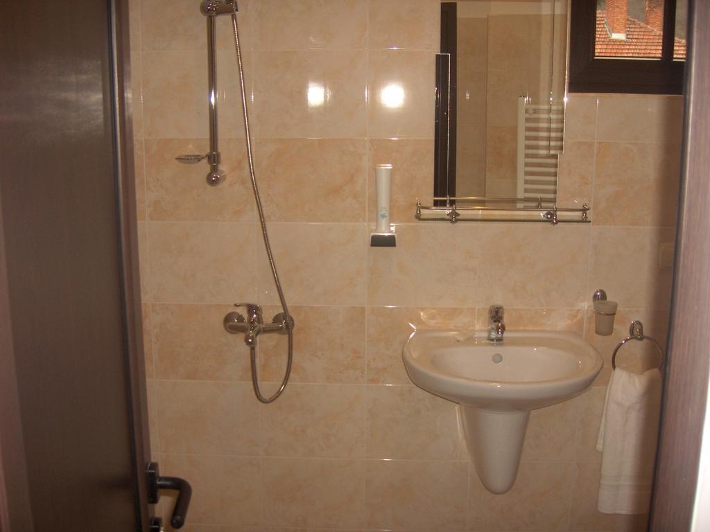Krasteva House Hotel Berkovitsa Room photo